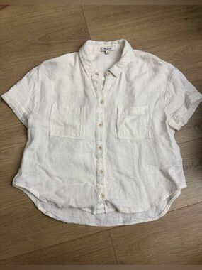 Madewell women’s Short Sleeve Button-Down Shirt - White cropped size small